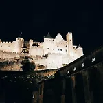 Le Bokeh - Face A La Cite Medievale